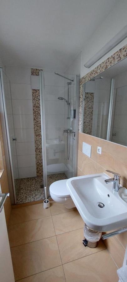 דרזדן Appartements Am Schillergarten מראה חיצוני תמונה